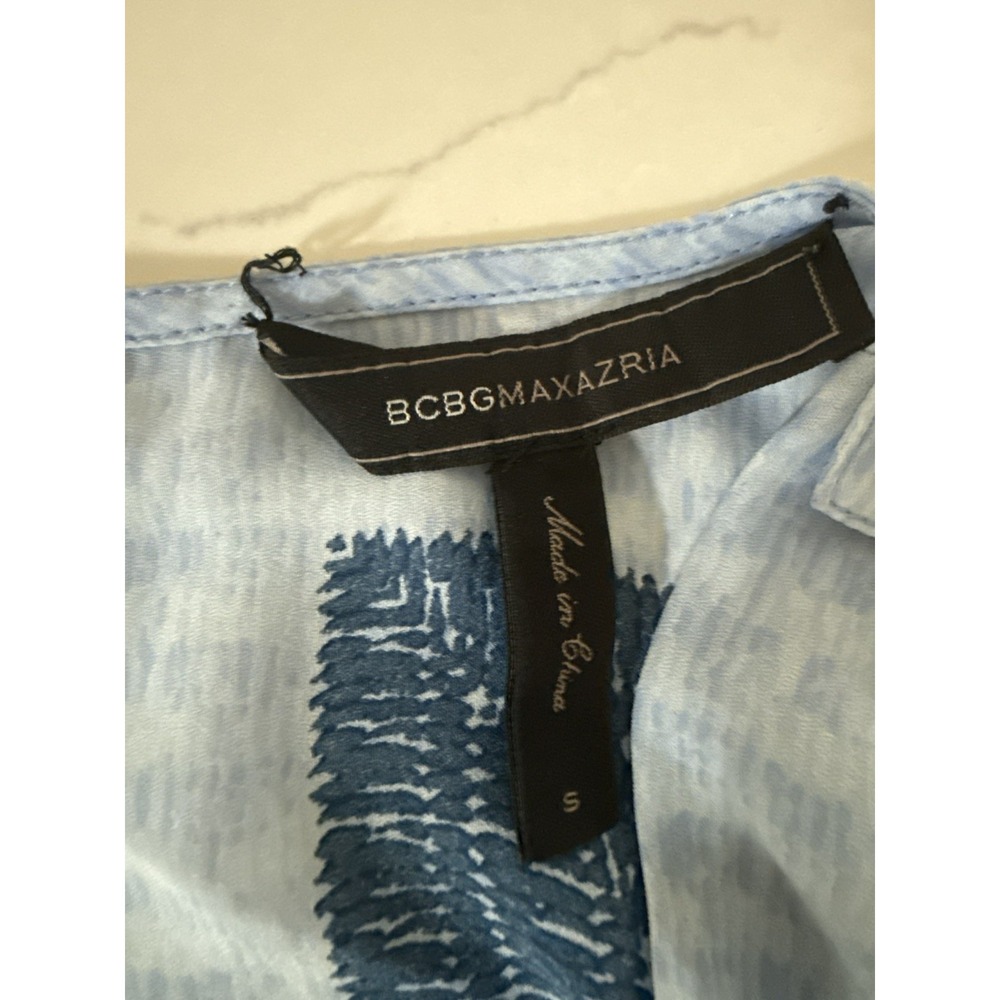 BCBG MAXAZRIA SIZE S SOREN BLUE PRINT V-NECK ROMPER - Picture 4 of 11